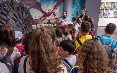 Los escolares conocen el Salón