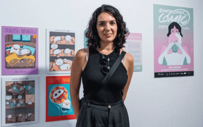 Ana Oncina da una charla durante la inauguración de Santa Cruz Cómic 2023