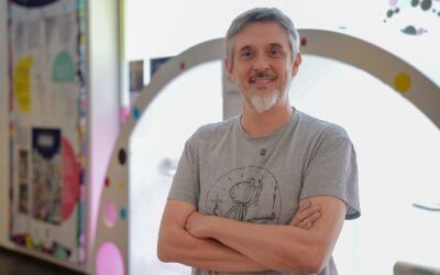 La muestra ‘Dibujando el Carnaval’ recibe la visita de su autor, Javier Nóbrega