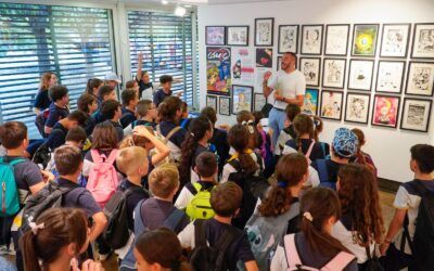 Los alumnos del Colegio La Salle visitan las exposiciones del Salón en el Parque García Sanabria