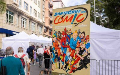 La zona comercial de Santa Cruz Cómic abre sus puertas