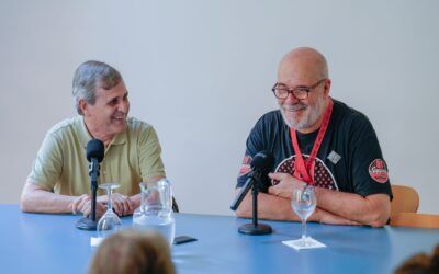 Rafael Vaquer habla de su pasión por las motos en el Museo Municipal de Bellas Artes